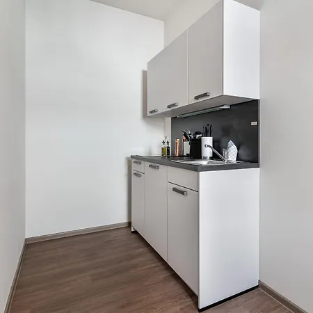מלון דירות Limehome Oelssner's Hof 3*